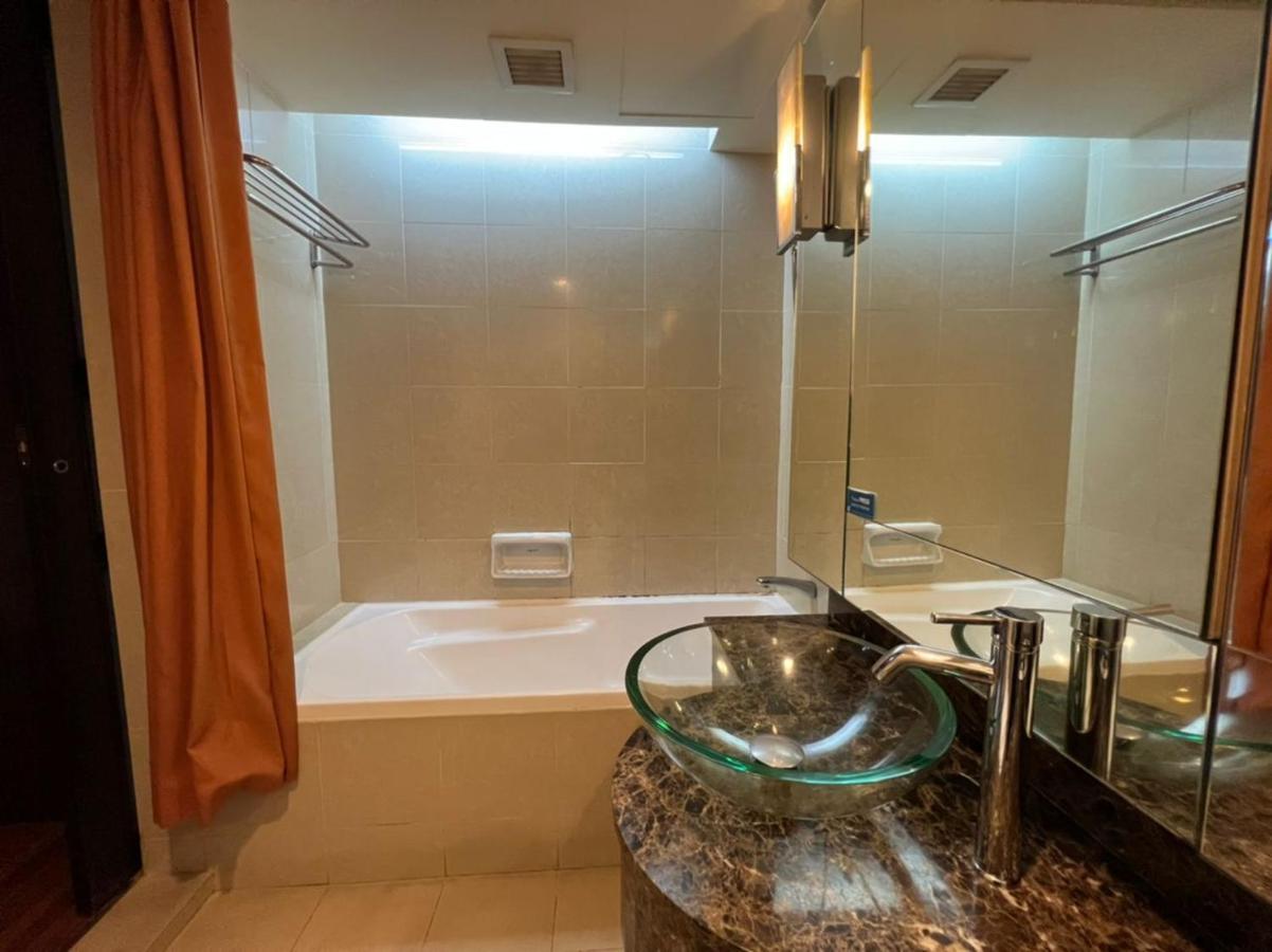 Raintree Home Resort Suites At Bander Sunway Pyramid Hotel Tower Petaling Jaya Extérieur photo